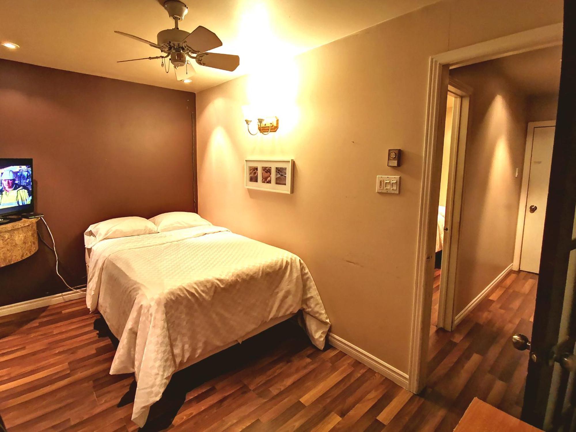 Hotel Alila Saint-Sauveur-des-Monts Zimmer foto